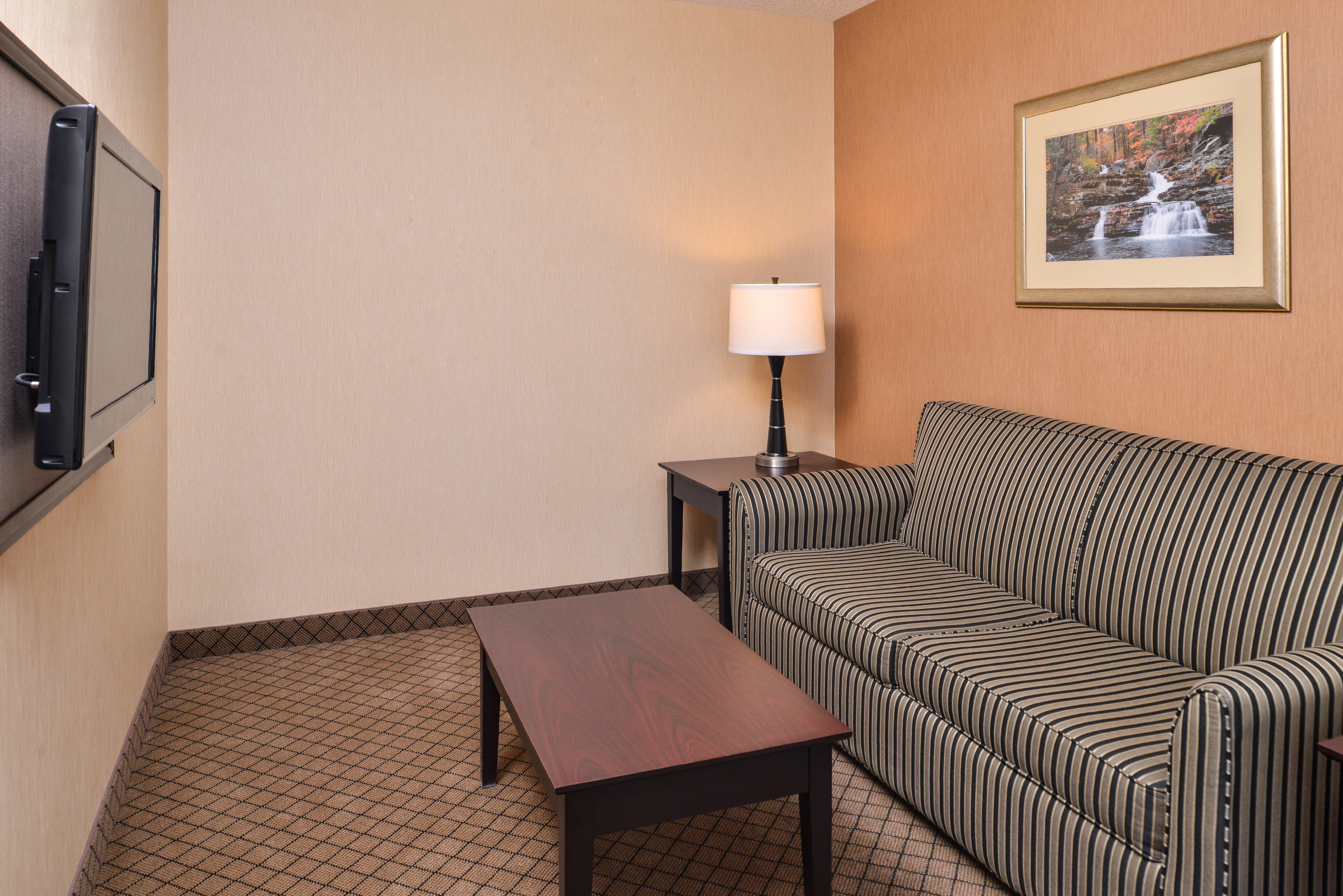 Holiday Inn Express Lewisburg - New Columbia, An Ihg Hotel Extérieur photo