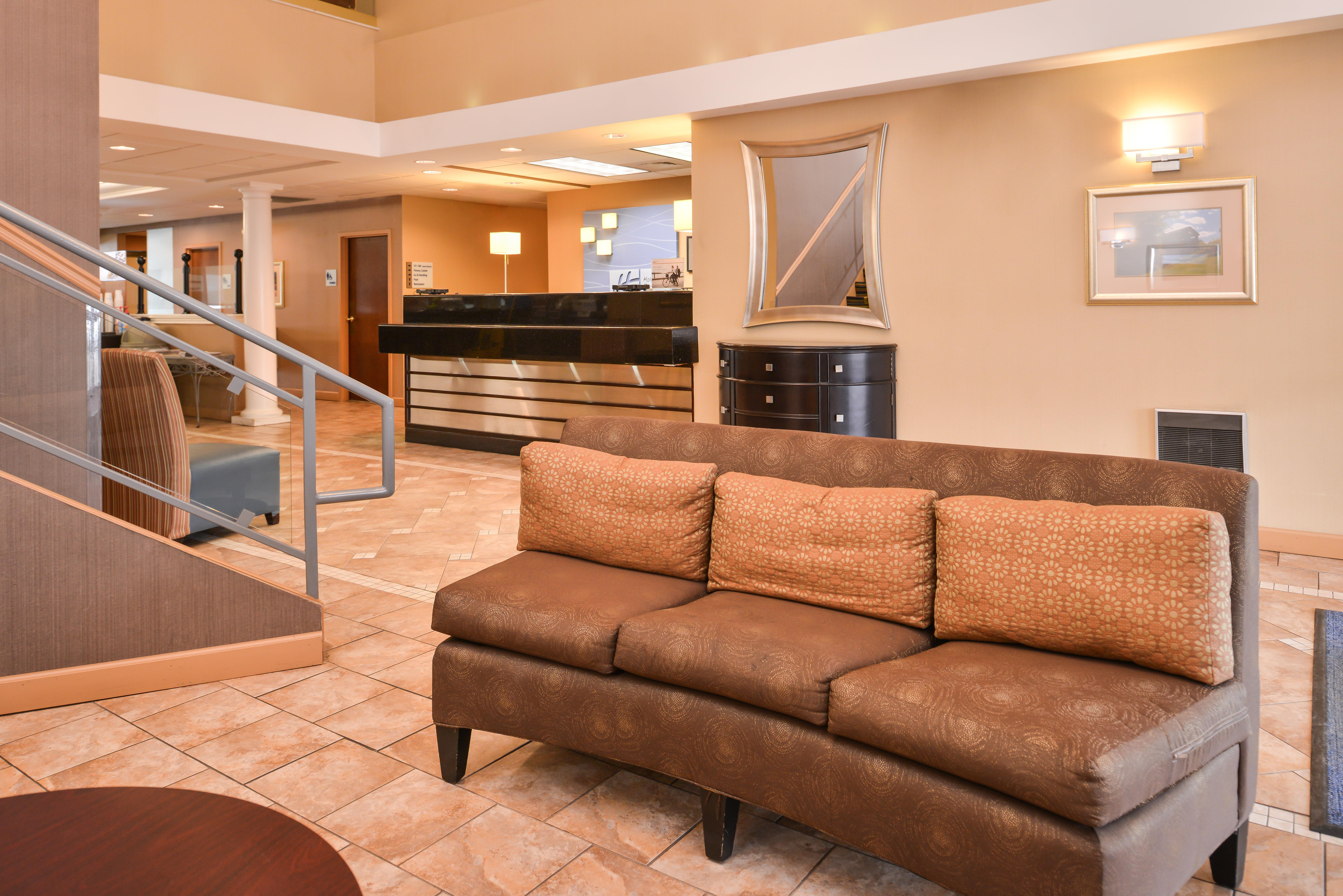 Holiday Inn Express Lewisburg - New Columbia, An Ihg Hotel Extérieur photo