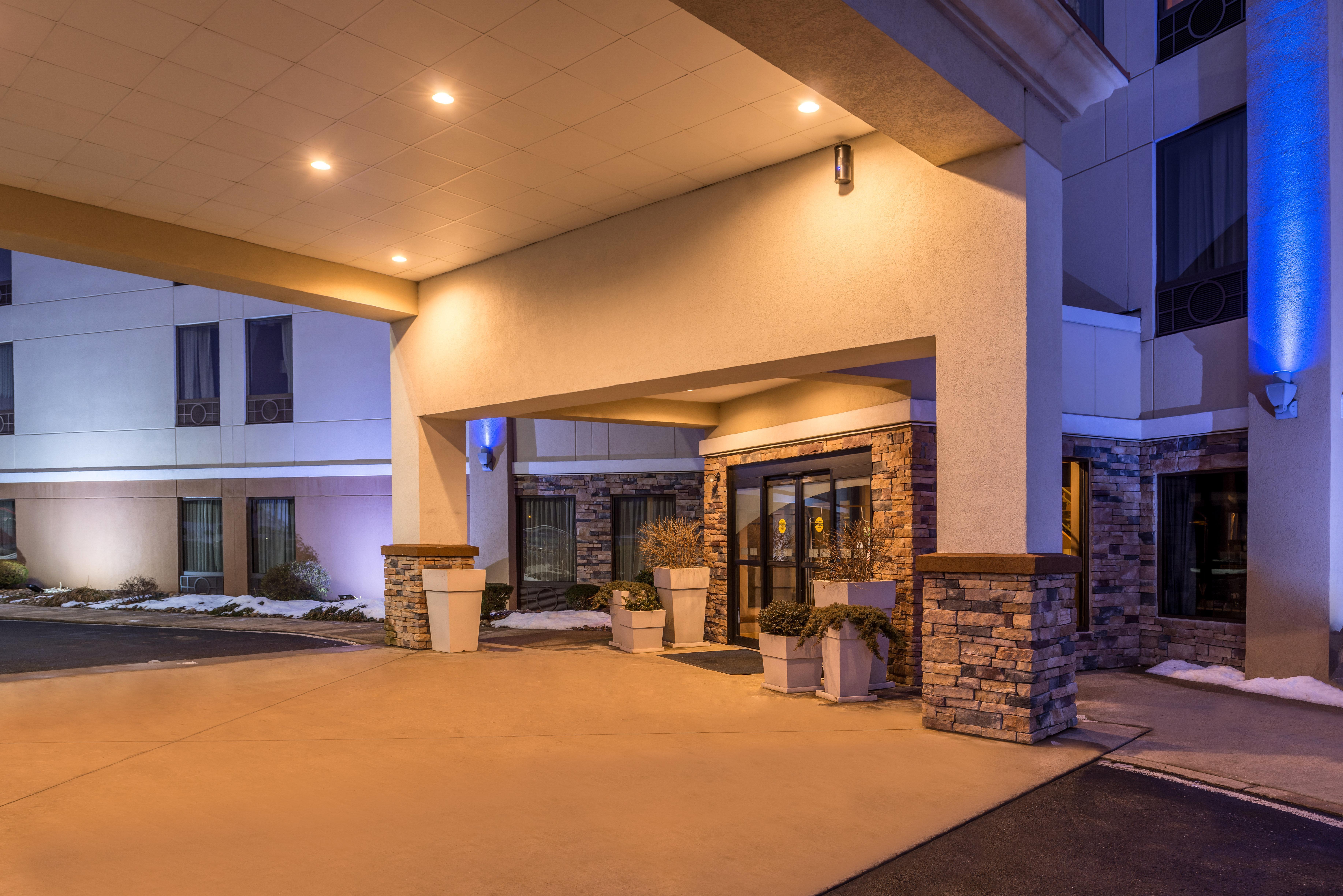 Holiday Inn Express Lewisburg - New Columbia, An Ihg Hotel Extérieur photo